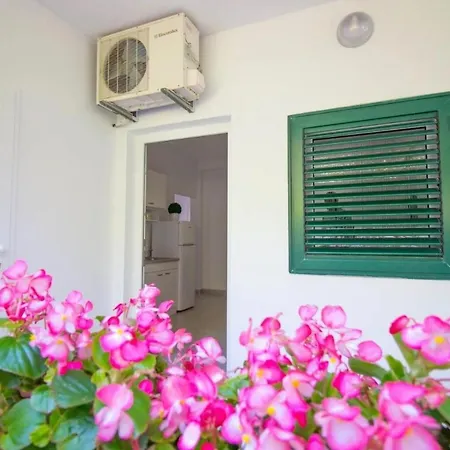 Apartmani Marticic * Podaca