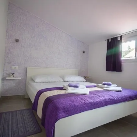 Apartmani Marticic Apartamento Podaca